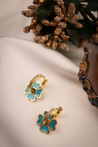 Mavi Mineli Çiçek Charmlı Gold Renk Halka Küpe