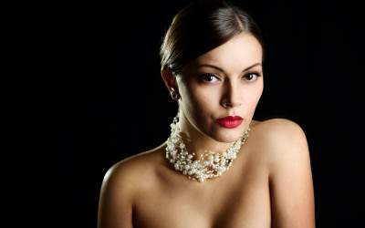 İnci Kolye: Zarafetin ve Asaletin İfadesi İnci Kolye: Zarafetin ve Asaletin İfadesi