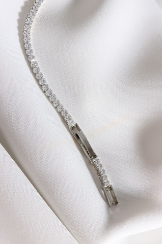 Ince Kare Taşlı Gümüş Renk Vip Su Yolu Bileklik