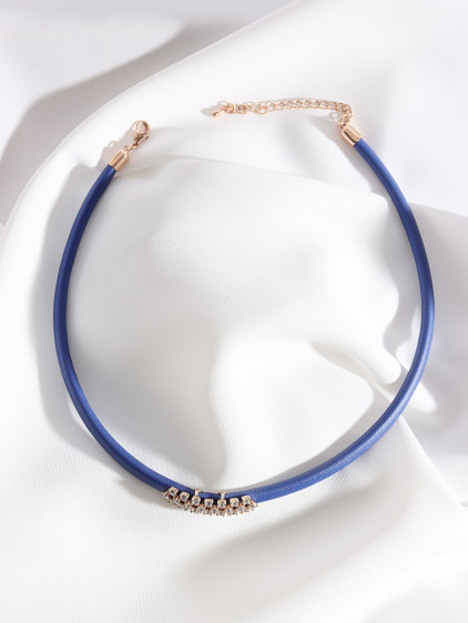 Mavi Yumuşak Deri Gold Renk Zircon Taşlı Choker
