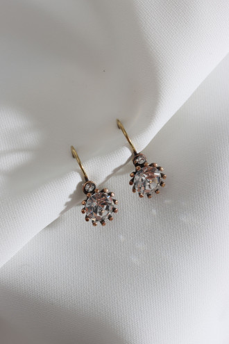 Yuvarlak Beyaz Taşlı Kadın Otantik Küpe