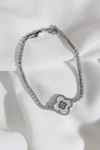 Yonca Su Yolu Gümüş Renk Çelik Bileklik Yonca Su Yolu Gümüş Renk Çelik Bileklik