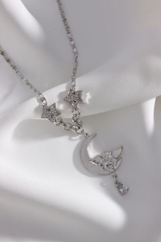 Melek Uçlu Taş Sallantılı Gümüş Renk Yıldız Detay Kolye