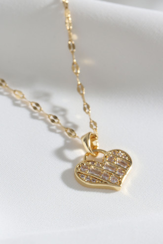 Taşlı Kalp Figürlü Gold Renk Çelik Kolye Taşlı Kalp Figürlü Gold Renk Çelik Kolye