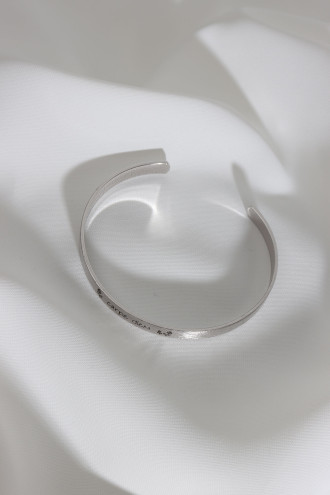 Carpe Dıem Yazılı Gümüş Renk Kararmaz Vip Bileklik