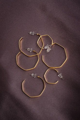 6'Lı Ince Köşeli Model Gold Renk Halka Küpe