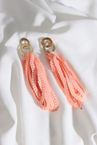 Pembe Pul Sallantılı Gold Renk Küpe Pembe Pul Sallantılı Gold Renk Küpe