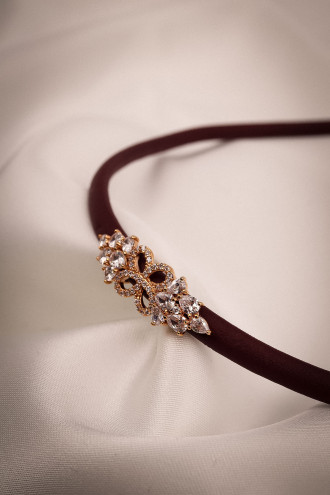 Bordo Yumuşak Deri Rose Renk Zircon Taşlı Choker