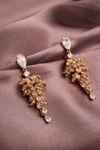 Gold Renk Zircon Taşlı Süzme Sallantılı Abiye Küpe