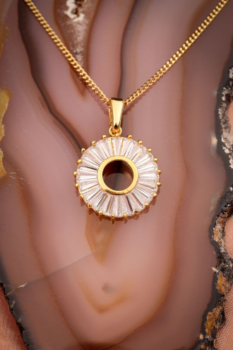 Baget Taşlı Yuvarlak Gold Renk Kolye