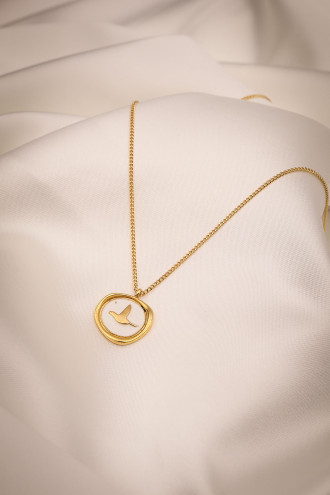 Beyaz Mineli Kuş Figürlü Gold Renk Kolye