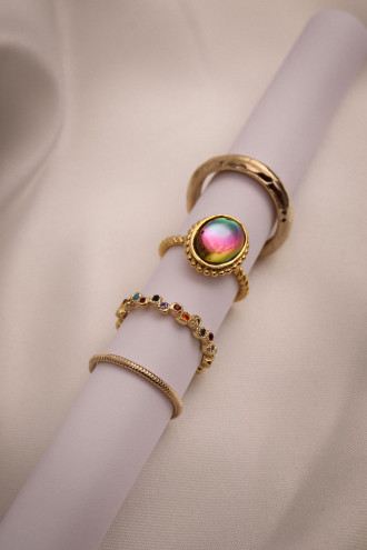 Taşlı 4'Lü Gold Renk Yüzük