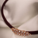 Bordo Yumuşak Deri Rose Renk Zircon Taşlı Choker