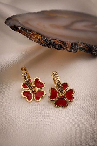Kırmızı Mineli Çiçek Charmlı Gold Renk Halka Küpe Kırmızı Mineli Çiçek Charmlı Gold Renk Halka Küpe