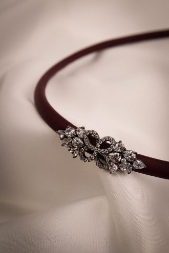 Bordo Yumuşak Deri Antrasit Renk Zirkon Taşlı Choker