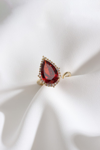 Kırmızı Damla Taşlı Çelik Gold Renk Yüzük