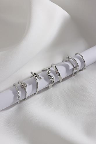 7 Adet Gümüş Renk Çoklu Yüzük Seti