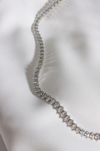 Badem Taşlı Gümüş Renk Su Yolu Vip Kolye