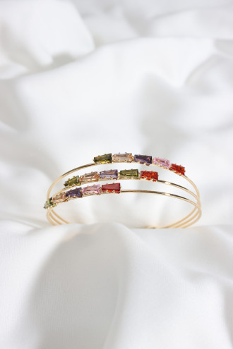 3 Sıralı Baget Taşlı Gold Renk Renk Taşlı Kelepçe Bileklik