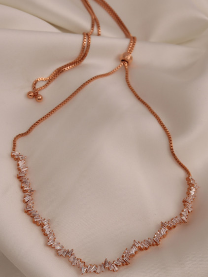 Zircon Taşlı Asansörlü Rose Süzme Kolye Zircon Taşlı Asansörlü Rose Süzme Kolye