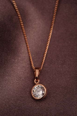 Rose Çerçeveli Tek Taş Kolye