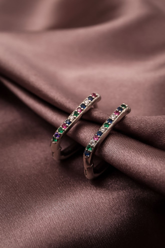 Renkli Taşlı Oval Gümüş Renk Halka Küpe