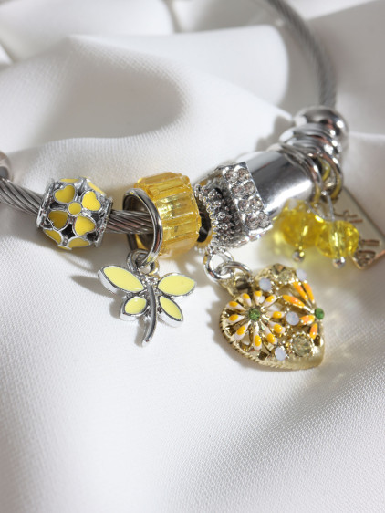 ÇELİK PANDORA MODEL SARI KALP CHARM BİLEKLİK