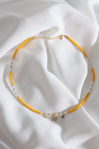 Kelebek Charmlı İnci Detay Sarı Boncuk Kolye