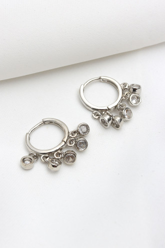 Taşlı Gümüş Renk Shakıra Küpe Taşlı Gümüş Renk Shakıra Küpe