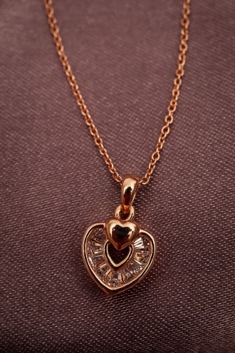 Baget Taşlı Rose Kalp Kolye