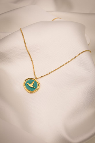 Mavi Mineli Kuş Figürlü Gold Renk Kolye