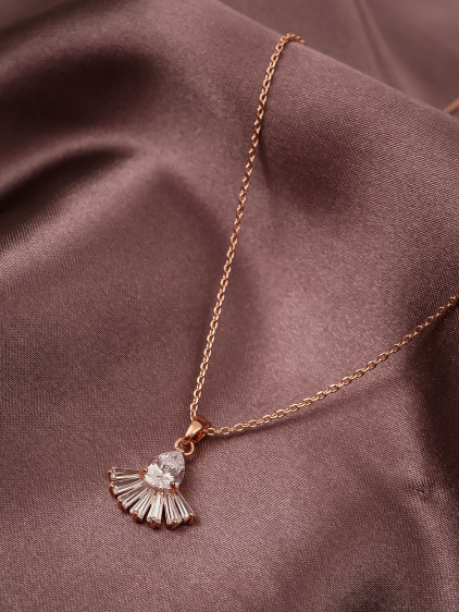 Baget Taşlı Rose Kolye