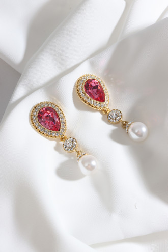 İnci Detaylı Pembe Taşlı Gold Renk Abiye Küpe İnci Detaylı Pembe Taşlı Gold Renk Abiye Küpe