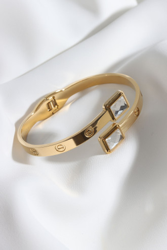 2 Kare Taşlı Gold Renk Çelik Kelepçe Bileklik 2 Kare Taşlı Gold Renk Çelik Kelepçe Bileklik