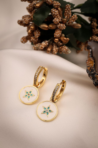 Beyaz Mineli Yıldız Figür Gold Renk Halka Küpe