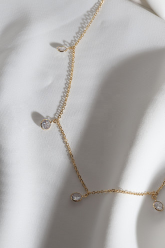 Sıralı Yuvarlak Taşlı Gold Renk Kolye