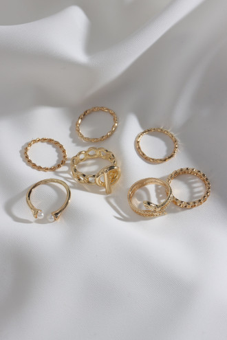 7 Adet Gold Renk Çoklu Yüzük Seti