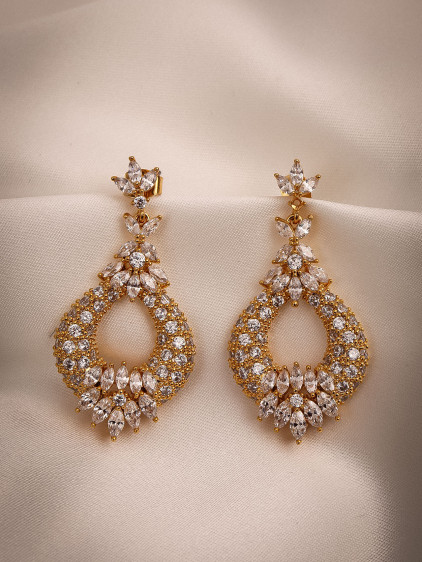 Gold Renk Zircon Taşlı Sallantılı Abiye Küpe