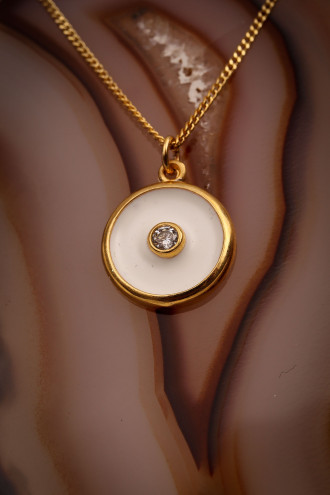 Beyaz Mineli Tek Taş Gold Renk Kolye