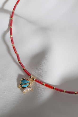 Kırmızı Boncuklu Mavi Mineli Balık Figür Kolye