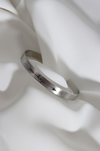 Hope Yazılı Gümüş Renk Kararmaz Vip Bileklik