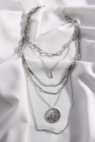 Aslanlı Plaka Uçlu 5 Zincirli Uzun Gümüş Renk Kolye