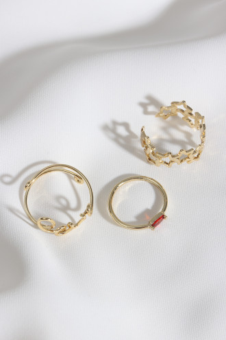 Love 3'Lü Gold Renk Yüzük Seti Love 3'Lü Gold Renk Yüzük Seti