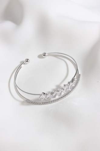 Taşlı Gümüş Renk Kelepçe Bileklik