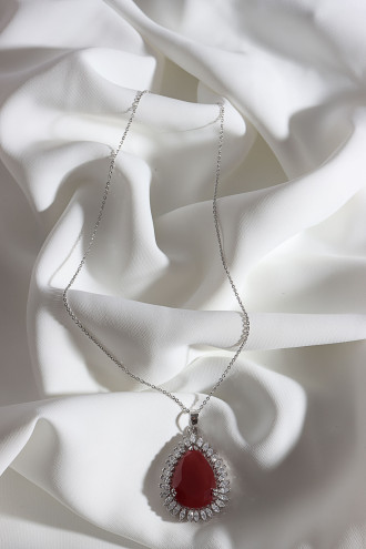 Büyük Bordo Taşlı Gümüş Renk Abiye Kolye