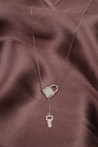 Anahtar Sallantılı Kilit Kolye