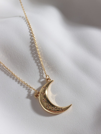 Zircon Taşlı Gold Renk Ay Kolye