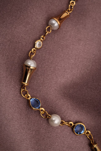 Küçük Mavi Taş Detaylı Incili Kolye