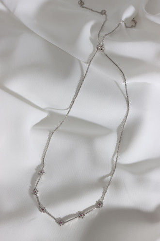 Çiçek Detay Asansörlü Gümüş Renk Taşlı Abiye Kolye