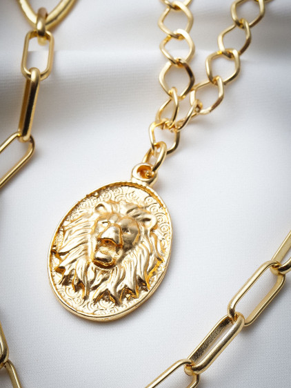 3'Lü Aslan Figürlü Gold Renk Kolye
